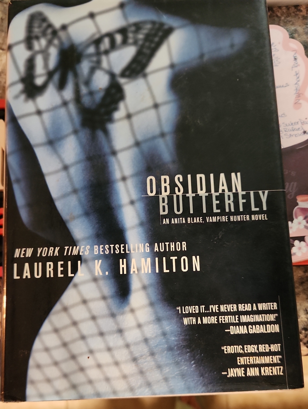 Laurell K. Hamilton Obsidian Butterfly — Black/Blue